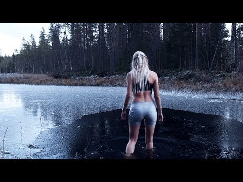 ICE SWIM | Feeling the power from the cold